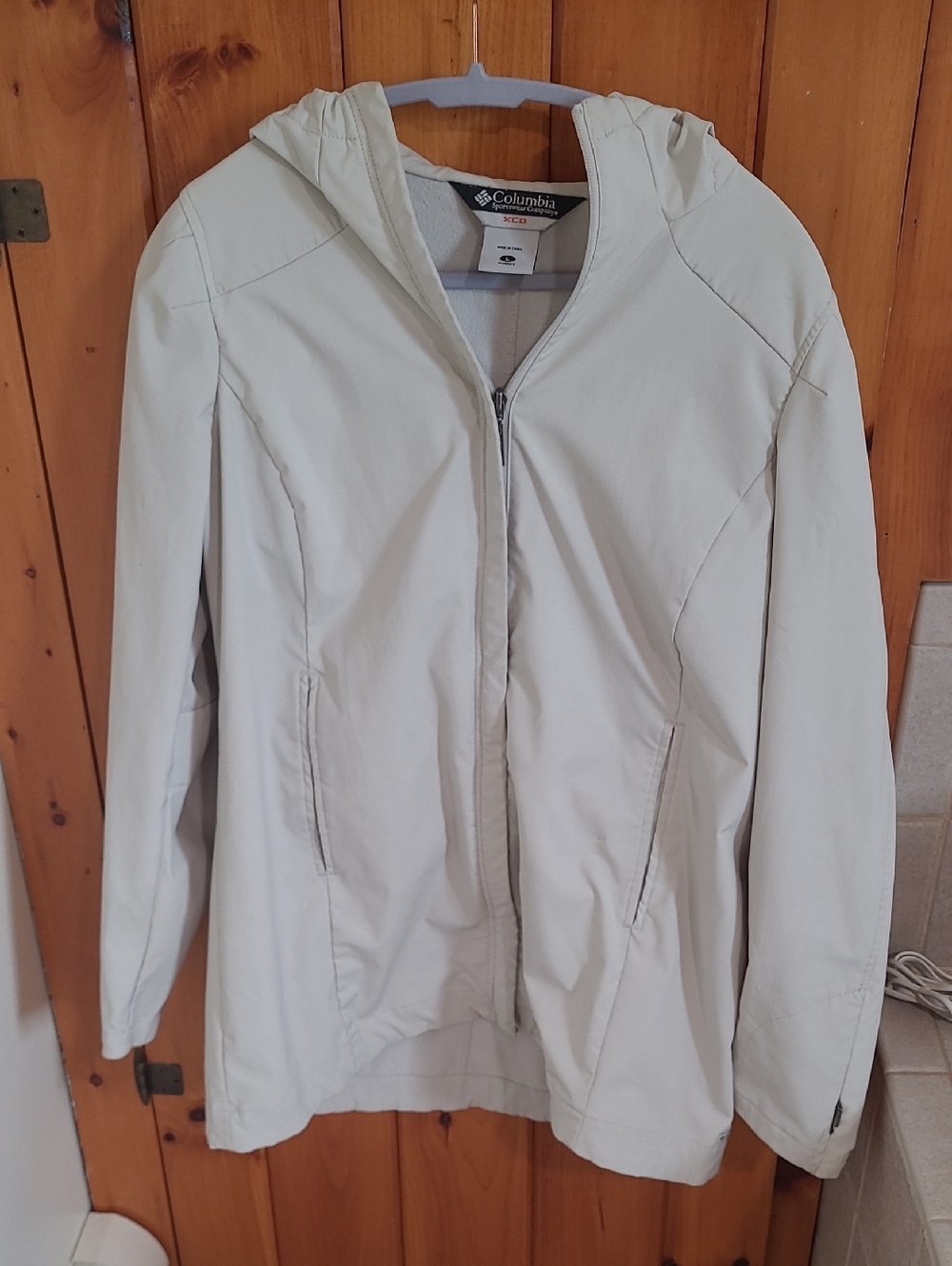 Columbia Women's Cream Hooded Utility Jacket